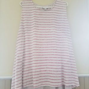 Ava and Viv split back tank